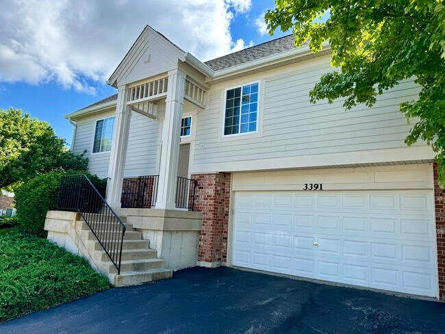 Building Photo - 3391 Cameron Dr