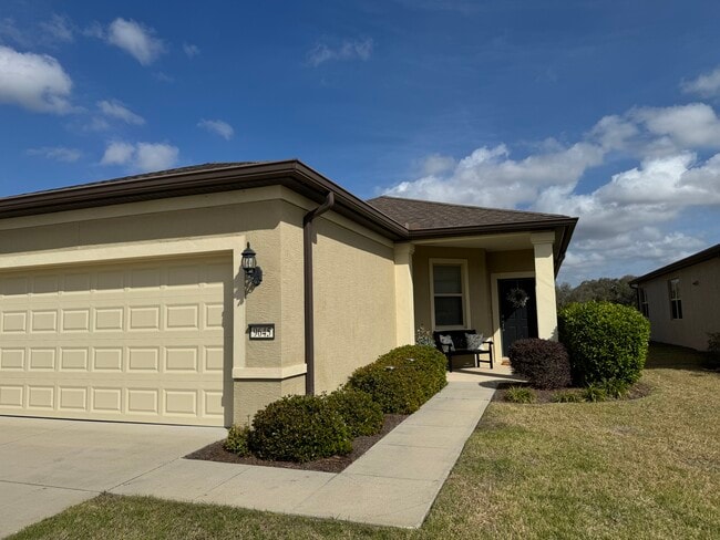 2 car garage - 9645 SW 63rd Loop