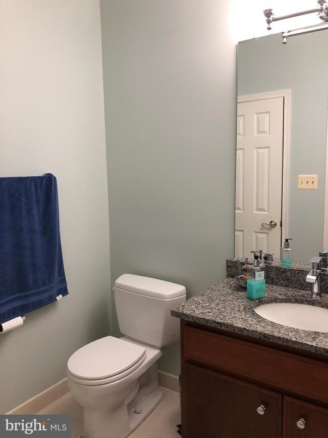 Building Photo - 9422 Turnberry Dr