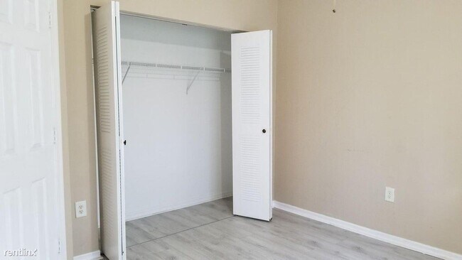 Foto del edificio - 3 br, 2 bath House - 250 Crestwood Cir Apt...