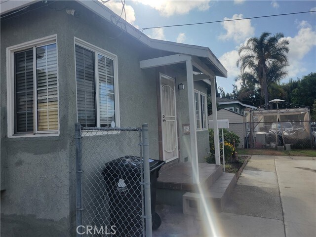 Foto del edificio - 1626 W 204th St