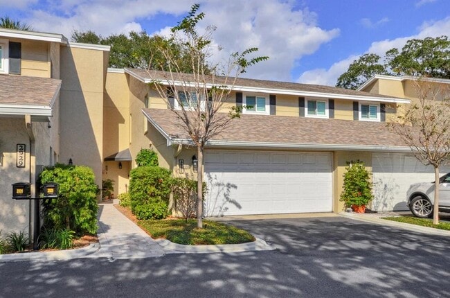 Building Photo - 2927 W Gandy Blvd