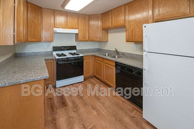 Building Photo - 14349 San Pablo Ave