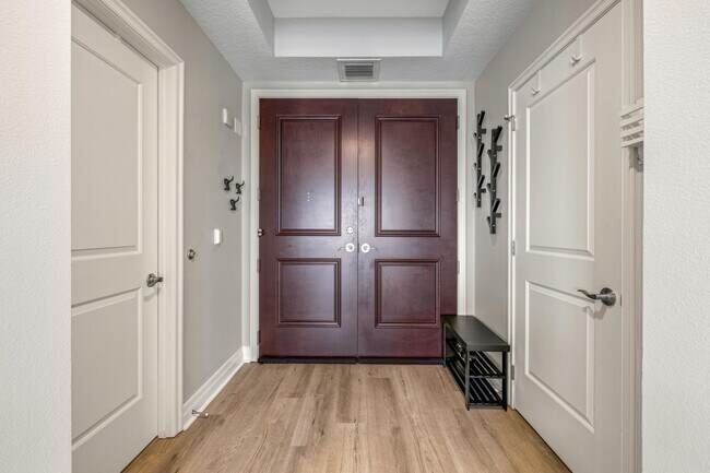 Foto del edificio - 1209 E Cumberland Ave