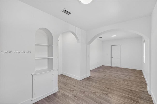 Foto del edificio - 1801 SW 5th St