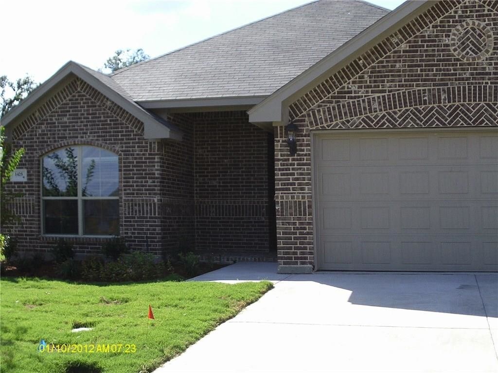 1425 Lauren Ln, Granbury, TX 76048 House for Rent in Granbury, TX