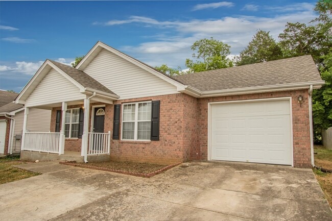 Building Photo - 4054 Margo Cir