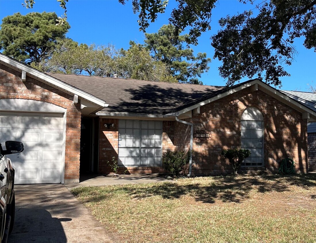 Foto del edificio - 10831 Overlea Dr