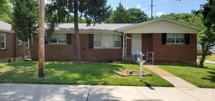 Building Photo - 1361 N Florissant Rd