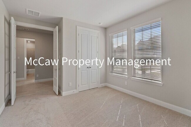 Building Photo - 9698 Staffordshire Rd