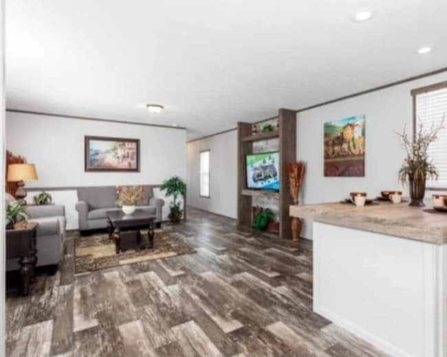 Building Photo - 1301 Bill Dr