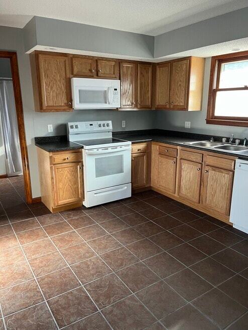 Cocina - 920 N Walnut St