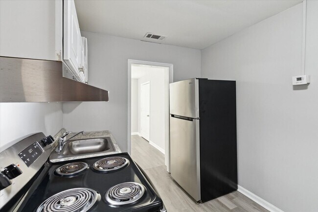 Foto del edificio - 1724 E 39th St