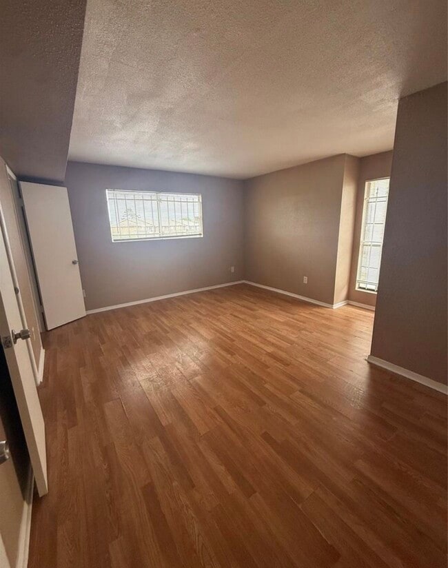Building Photo - 8323 Wilcrest Dr