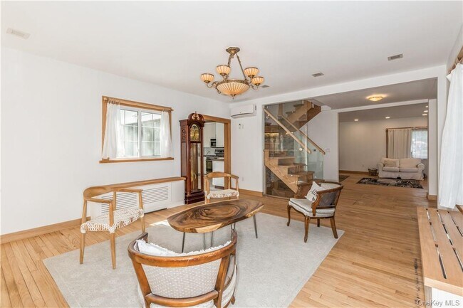 Foto del edificio - 530 Orangeburg Rd