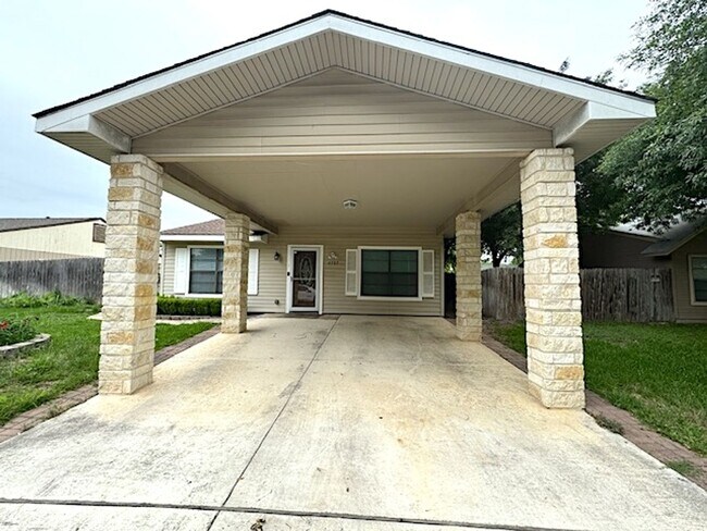 Foto del edificio - Ready For Move In! Roomy 2 bedroom 1 bath ...