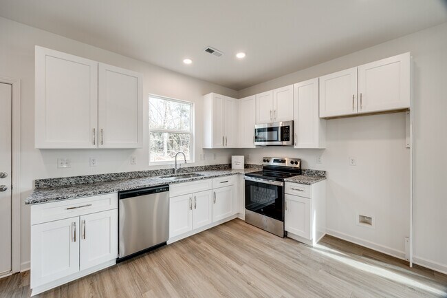 Building Photo - 22 S Mickley Ave