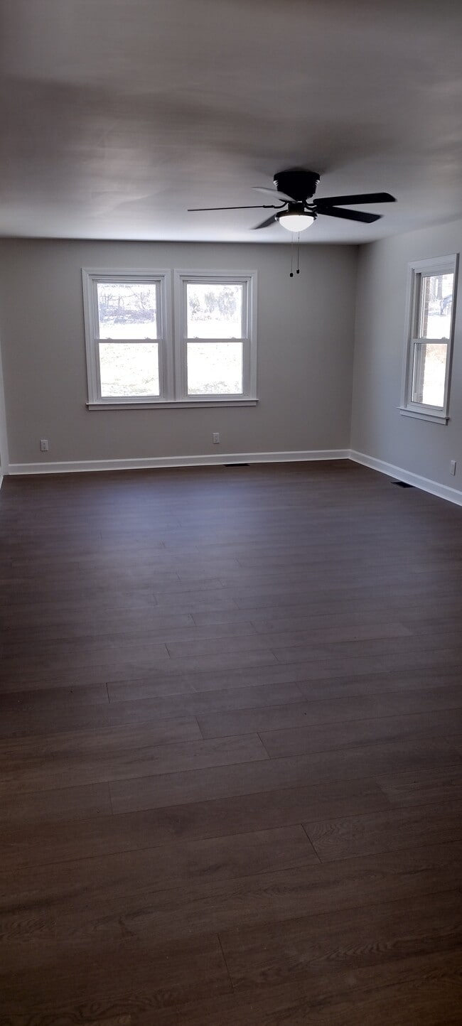 Building Photo - 148 Southland Ave