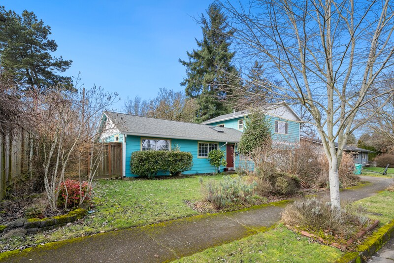 Foto principal - 8715 N Washburne Ave
