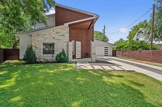 Building Photo - 903 Garden Villa Ct