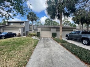 Building Photo - 477 Meadowood Blvd