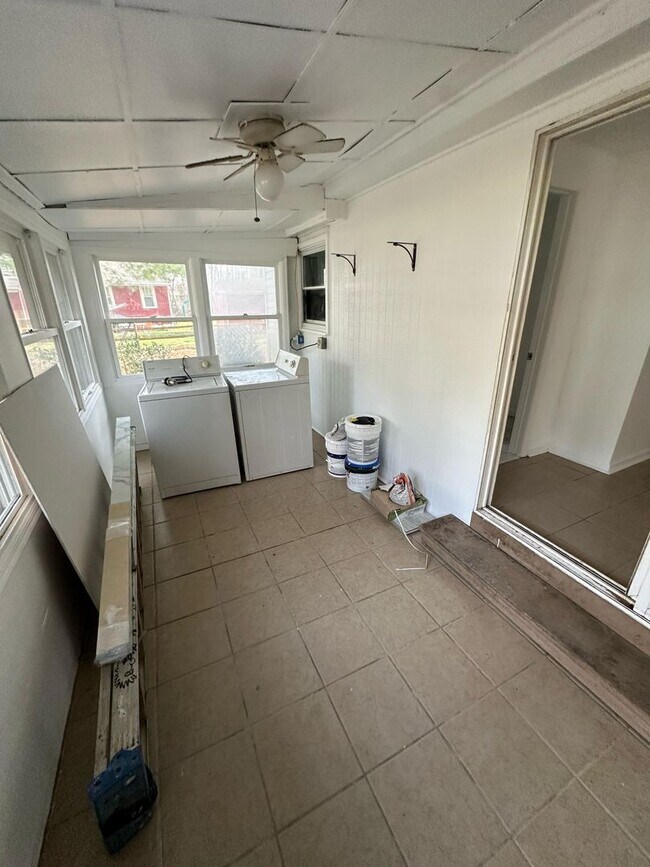 Building Photo - Single family home in Browns Mills, NJ