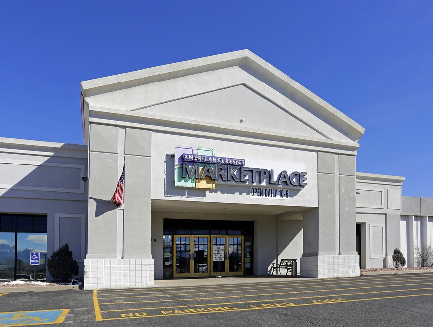 Rustic Hills Apartments for Rent with Parking Colorado Springs, CO