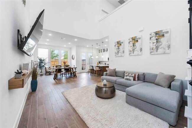 Foto del edificio - 11247 Buchanan Cvs Ln