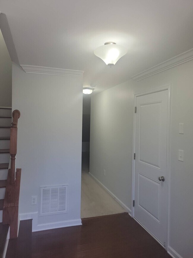 Building Photo - 4321 Saltmarsh Ln