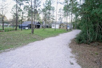 Building Photo - 26331 Pinion Creek Rd
