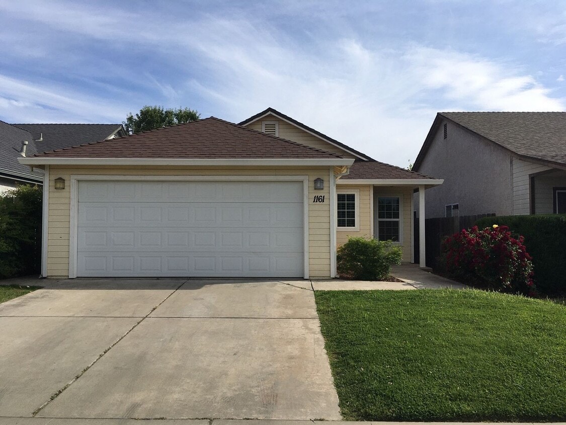 Lease Take Over available - 3-bed 2-bath - Lease Take Over available  - 3-bed 2-bath
