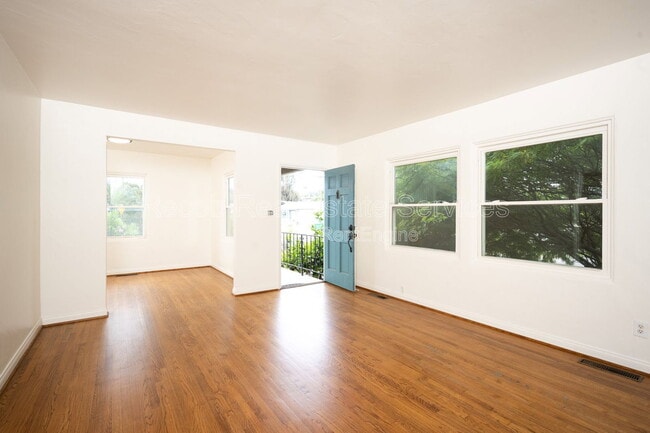 Building Photo - 4405 60th St