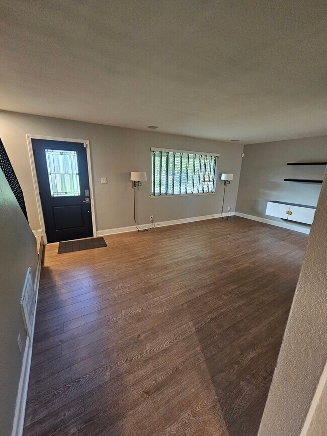 Living room - 9030 Rawhide Way