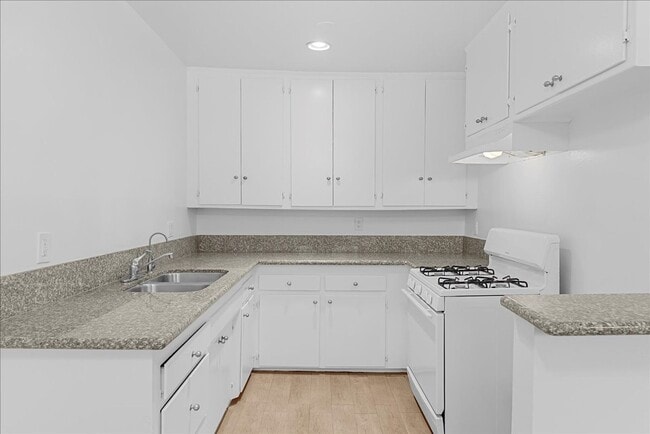 Foto del edificio - 3116 W 99th St