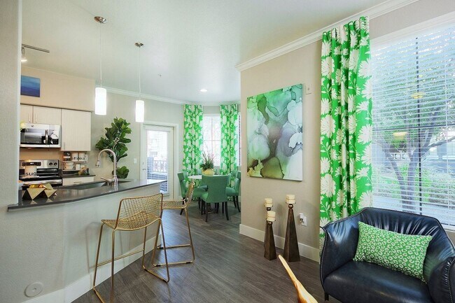 Interior Photo - Enclave at Arrowhead