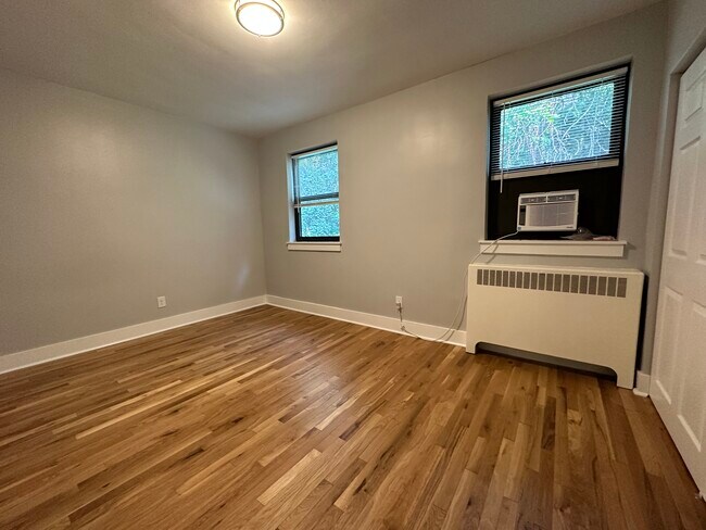 Foto del edificio - Squirrel Hill Properties