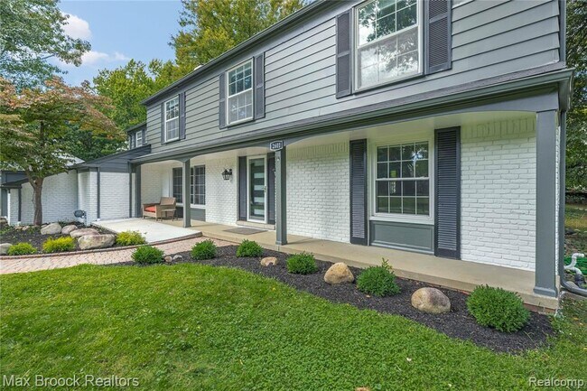 Foto del edificio - 2601 Lamplighter Ln