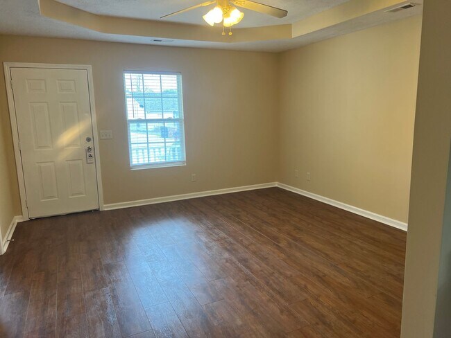 Foto del edificio - 3 bedroom 2 bath single family home for RENT!