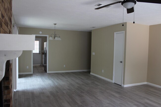 Building Photo - 1831 Meriadoc Rd