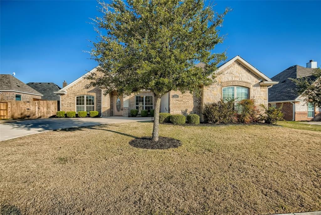106 Abbey Rd, Waxahachie, TX 75165 House Rental in Waxahachie, TX
