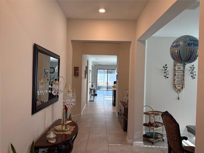 Foto del edificio - 1710 Goblet Cv St