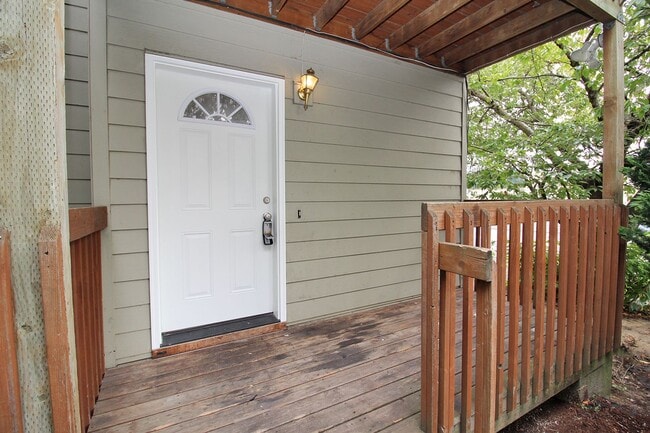 Foto del edificio - 13047 NE Prescott Dr