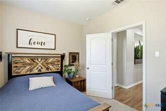 Building Photo - 1203 Canadian Cove