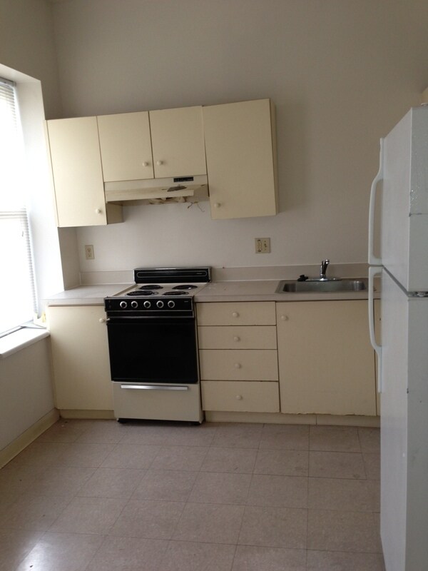 Foto del edificio - 851 Goodfellow Blvd