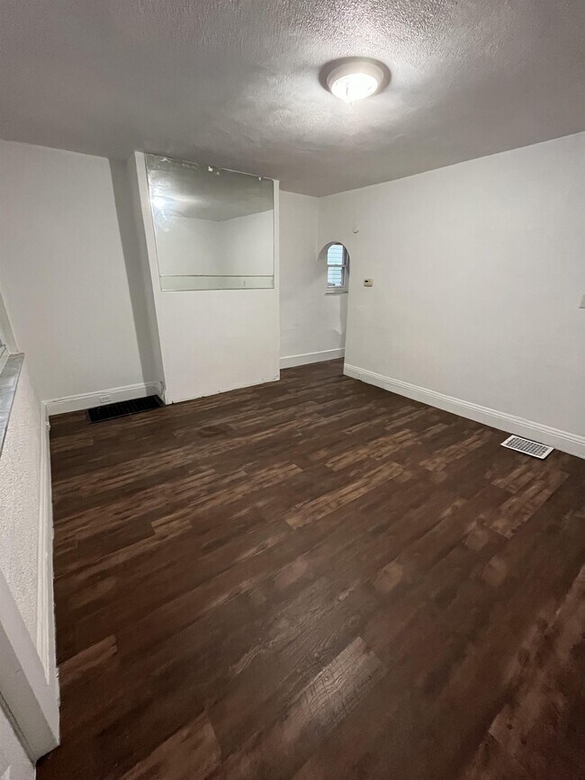 Foto del edificio - 1513 Ridge Ave