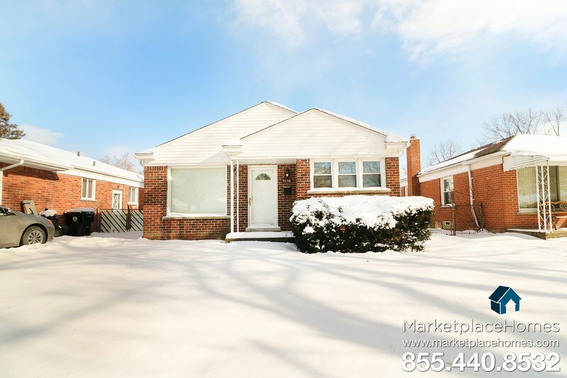 9136 Salem Redford Charter Township MI 48239 House For Rent In 