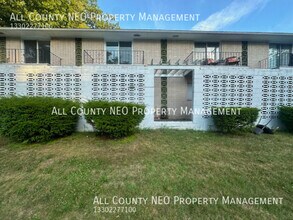 Building Photo - 1376 Forest Glen Dr