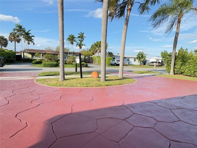 Foto del edificio - 10330 SW 35th Terrace