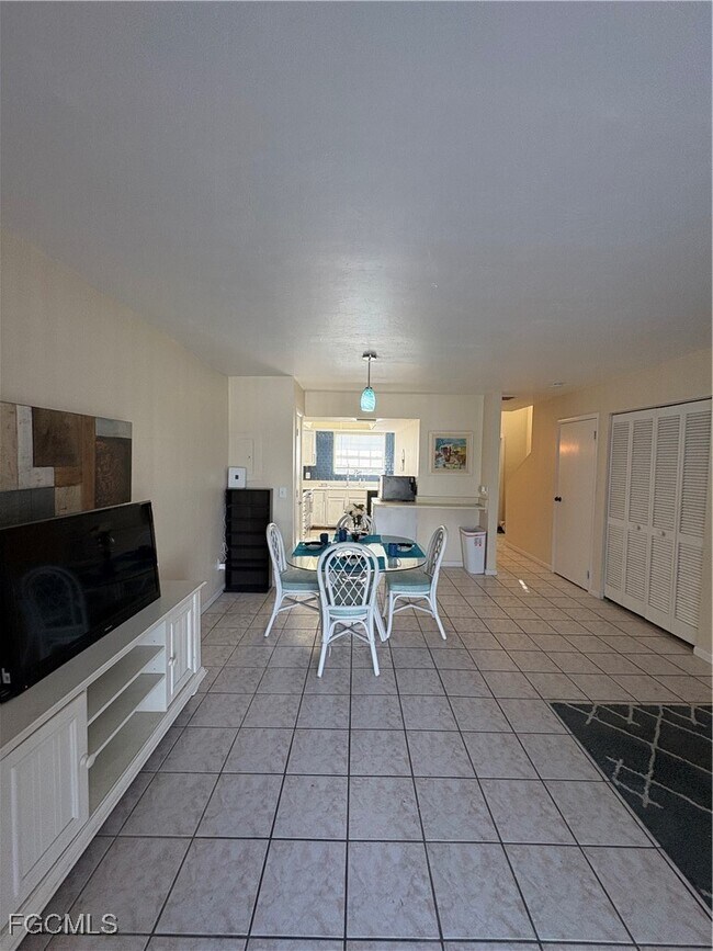 Foto del edificio - 1005 SW 48th Terrace