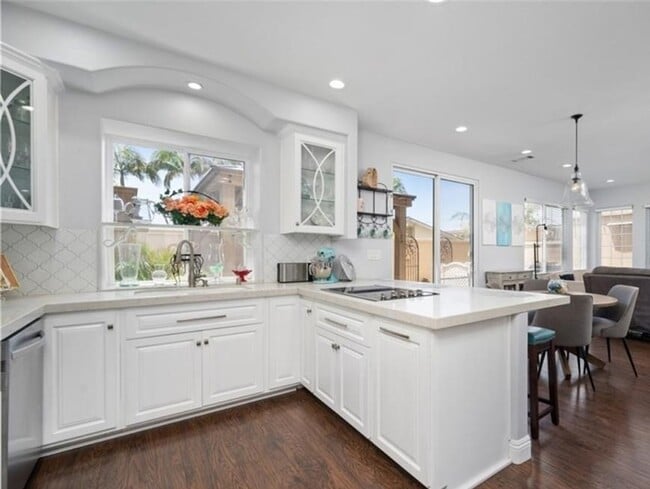 Photo - 7805 Garfield Ave Townhome